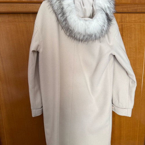 Lynne coat jacket like new, baby pink with removable fur