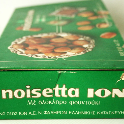 Noisetta Ion Vintage 80's Empty Chocolate Box like new