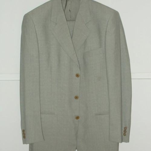 Cerruti 1881 men's suit like new, light gray, wool and silk, size 50