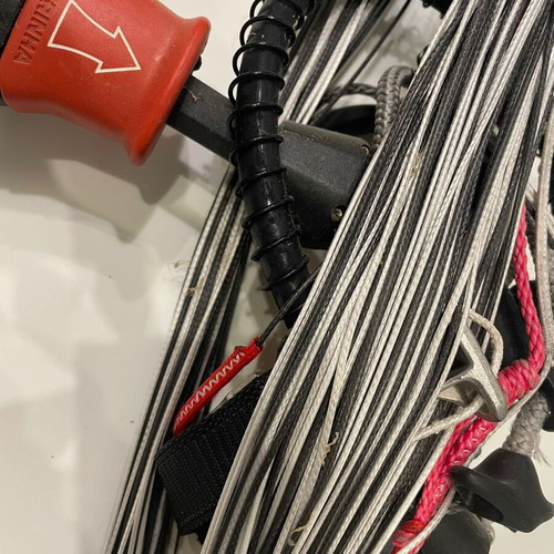 Cabrinha Switch Blade Kite 10 like new, complete package