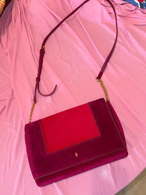 Paul's Boutique Crossbody Bag like new, suede, red and pink color-blocking