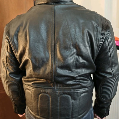 Leather motorcycle jacket used, size XL, genuine leather