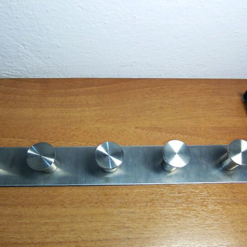 Metal hangers used, set of 2 pieces