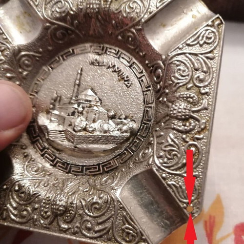 Vintage tin ashtray with embossed Ioannina Aslan Pasha Mosque design