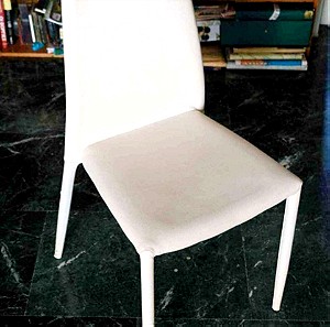 Καρέκλα λευκή