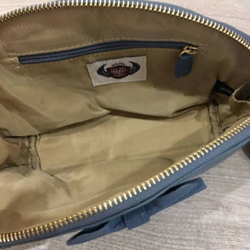 Osprey London makeup leather bag like new, blue
