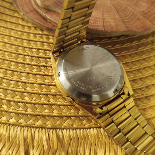 Seiko 5 Automatic 21 Jewels Gold watch like new