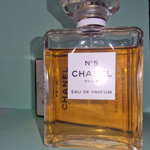 Chanel No. 5 Eau de Parfum 75ml like new, authentic with box