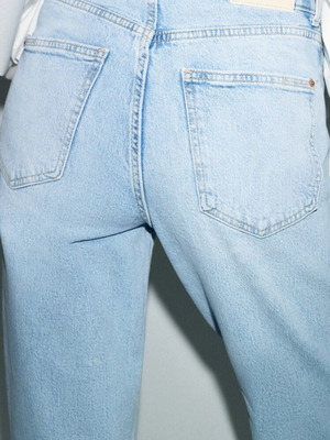 Дънки Zara светлосиньо 38 номер като нови