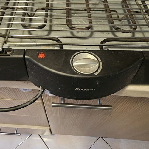 Rohnson electric grill used