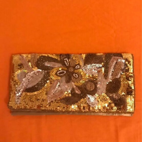 Women's clutches