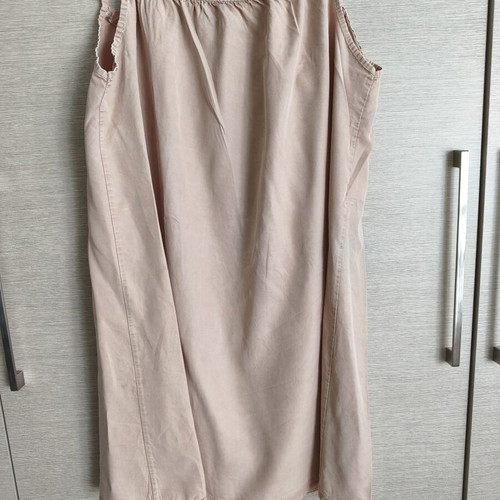 Sleeveless dress with unique back tie used, beige, size S
