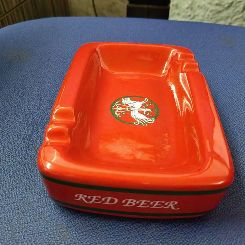 Mc Farland promotional ashtray like new, 12cm x 18cm