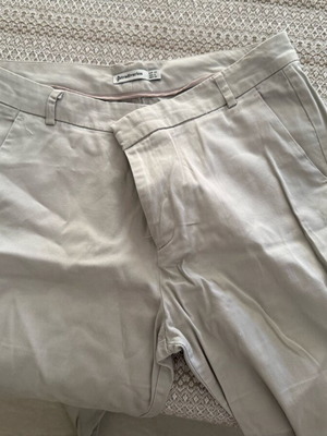 Beige women's pants Stradivarius size 40 like new office