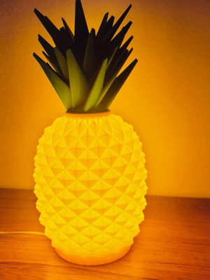 3D LED usb lamp pineapple shape like new, modern decorative light