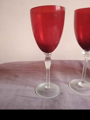 Set of 5 stemmed glasses like new, red blown glass