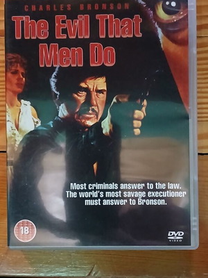 The Evil That Men Do DVD like new, action thriller