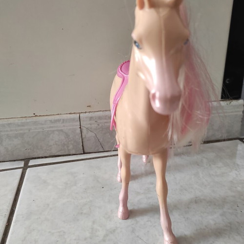 Toy horse for girl used, height 25 cm length 27 cm