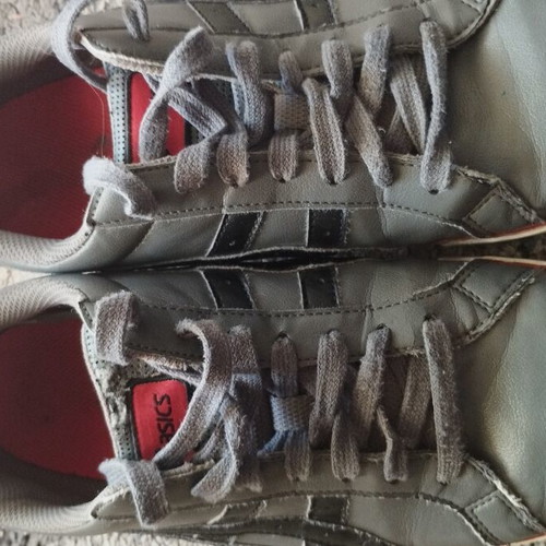 Asics Court H132Y sneakers used, size 41.5, gray and red