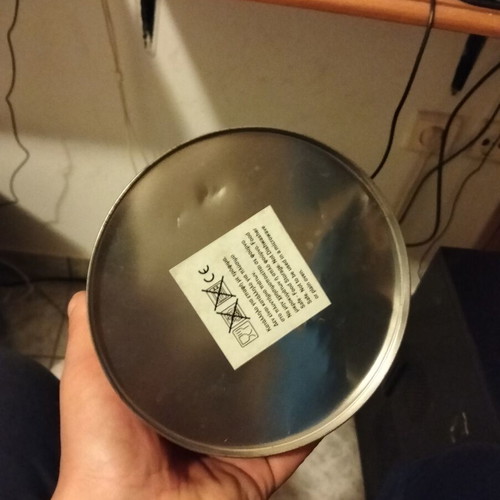 Iron box like new