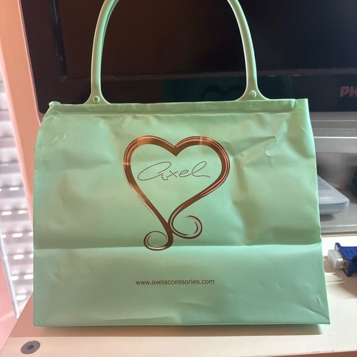 Axel empty plastic gift bag new durable plastic