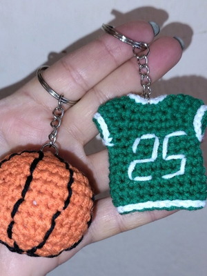Crochet keychain set with basketball and t-shirt, new