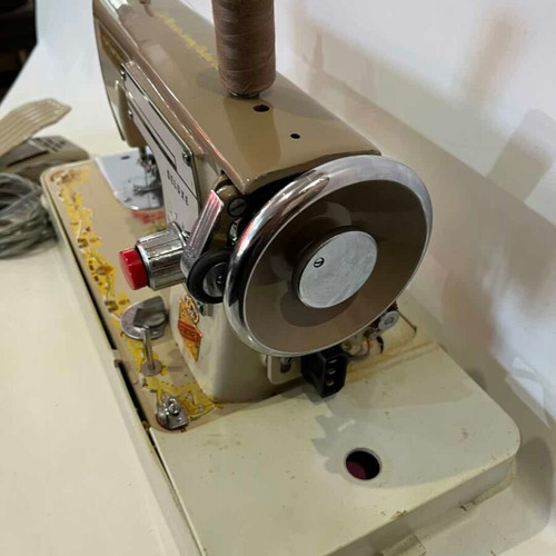 Mercedes Deluxe vintage electric sewing machine 20th century