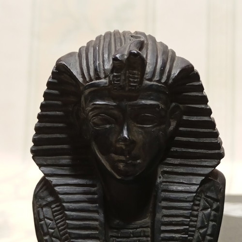 Tutankhamun souvenirs museum-quality replicas, set of 2