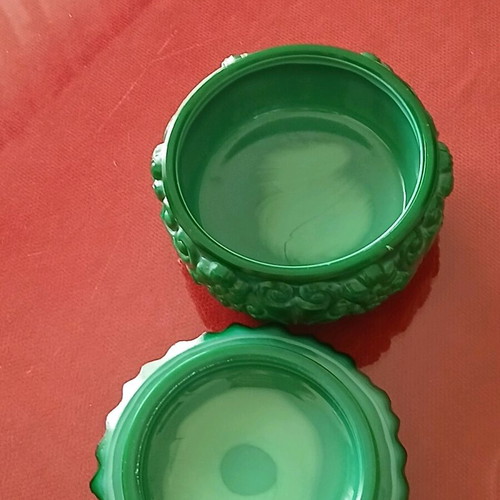 Czech glass malachite powder box like new