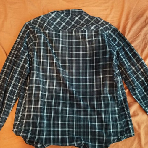 Men's shirt medium black and white like new