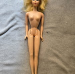 Barbie Partytime 1976-1978 μεταχειρισμένη με ρούχο