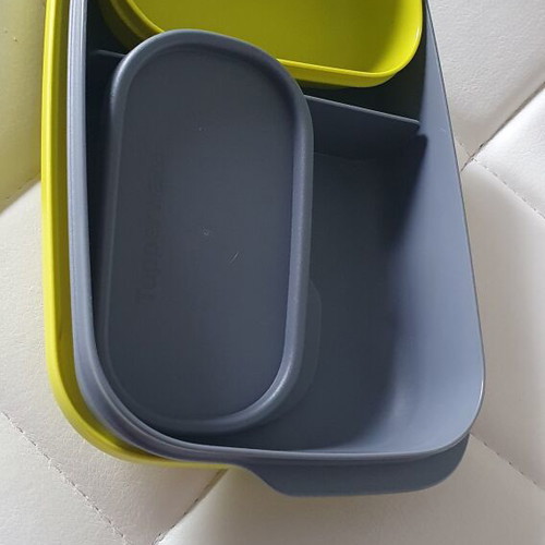 Tupperware Eco+ Slim food container 590 ml with 120 ml insert new