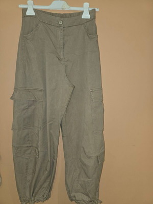 Moutaki cargo pants size S like new, beige