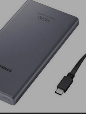 Powerbanks Crystal Audio and Samsung like new, 10000 mAh, set of 2