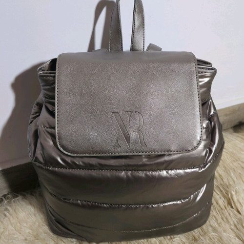 Shoulder bag with iridescent metallic color like new