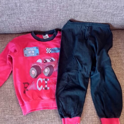 Children's spring pyjamas for 2 years old, used, black and red