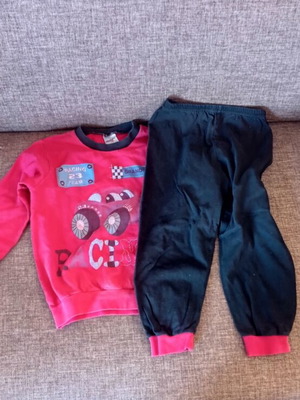 Children's spring pyjamas for 2 years old, used, black and red