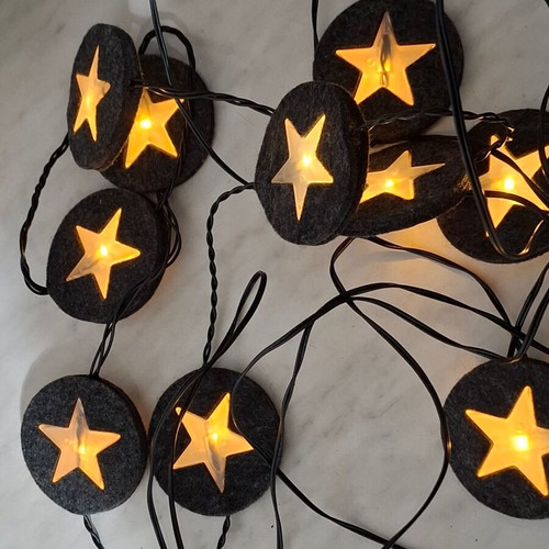 Christmas LED lights 2 separate strings like new, warm light