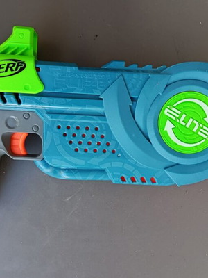 Nerf Flip 8 Elite 2.0 blaster like new