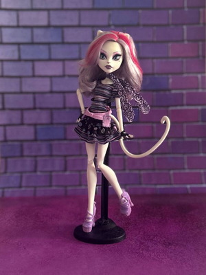 Κούκλα Catrine DeMew Monster High σαν καινούργια
