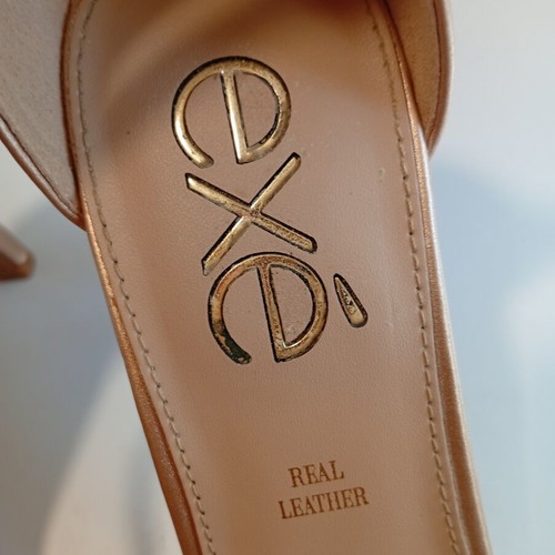 Exe leather sandals, champagne gold, size 39, high heel