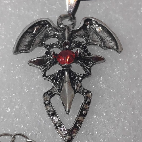 Vampire Diaries Gothic Pendant with Red Crystal like new