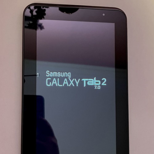 Samsung Galaxy Tab 2 tablet, 8GB internal memory