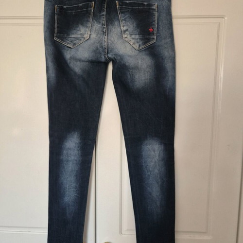 Damaged Jeans women's blue low-rise faded, like new