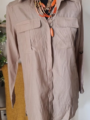 Ysatis shirt small size S beige like new