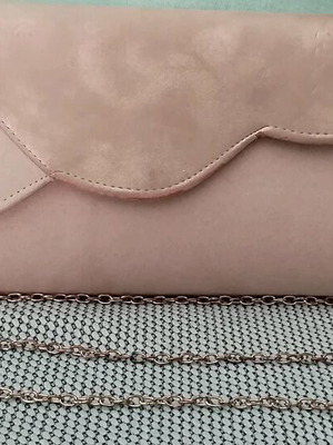 Evening shoulder bag like new, beige pink with gold chain