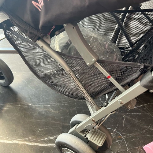 Maclaren Techno XLR stroller used, newborn to 30 kg, easy fold