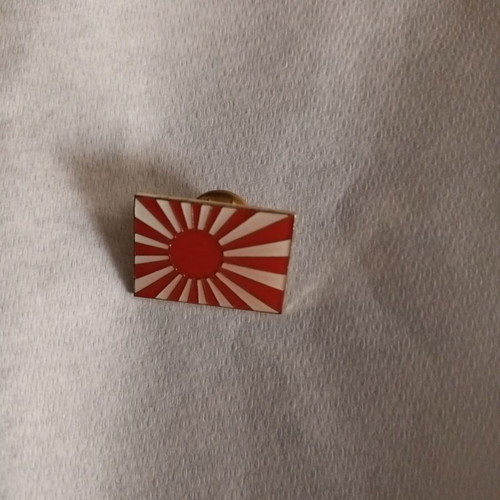 Collectible pin Japanese army flag new, Imperial Navy style