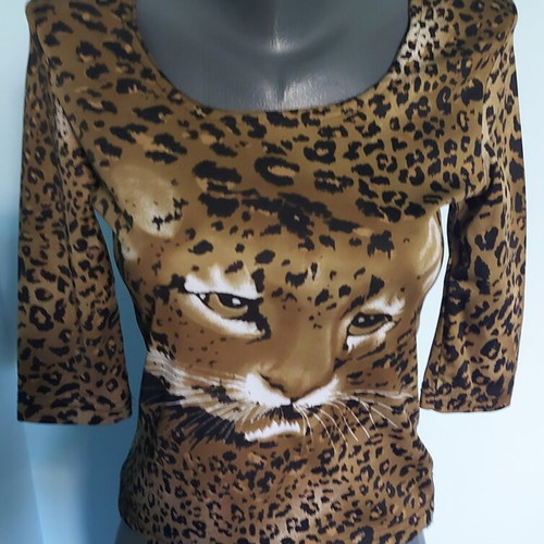 HRC women's blouse leopard print, like new, sizes M to XL