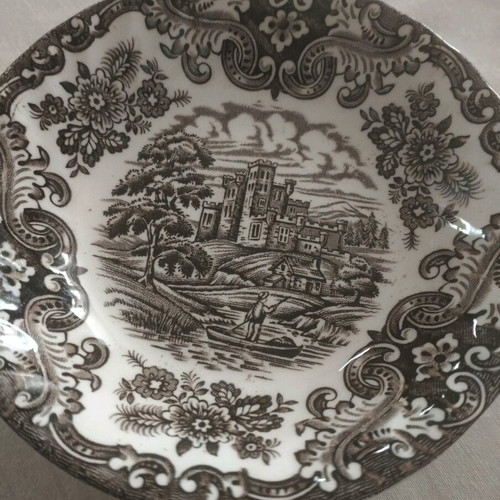 British Anchor bowls set of six like new, Ironstone, Olde Country Castles